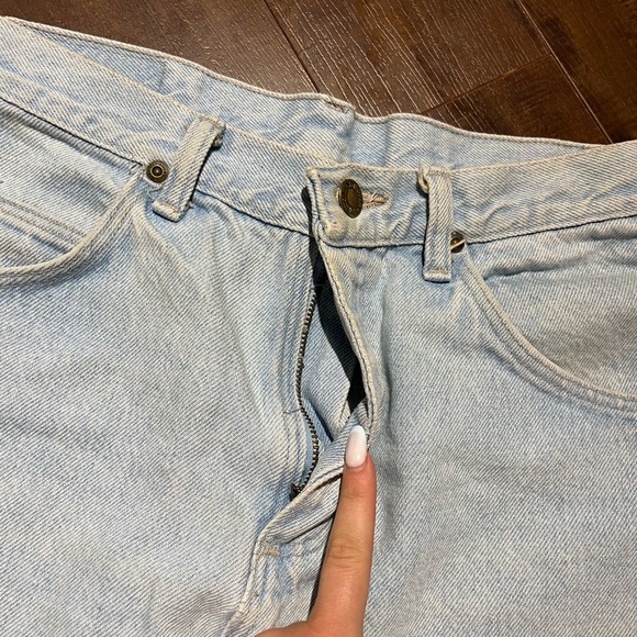 Wrangler Jean Shorts - Picture 4 of 7